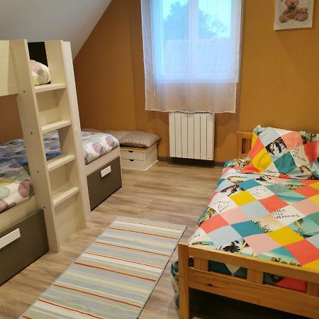 Bienvenue Chez Moi A Concevreux Panzió Kültér fotó