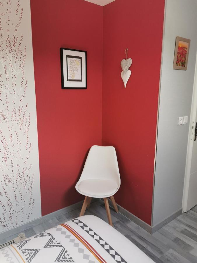 Bienvenue Chez Moi A Concevreux Panzió Kültér fotó